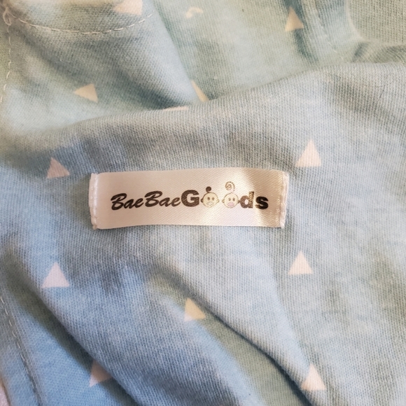 Pair of sleep sacks, gently used - Picture 4 of 4